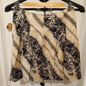 Anthropologie skirt, size 4